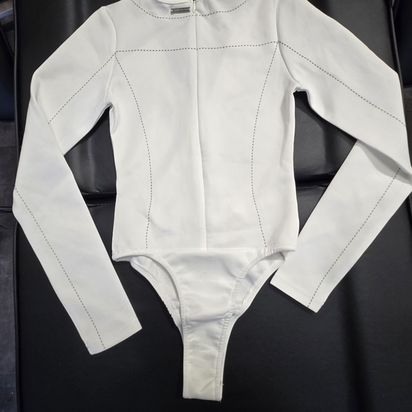 Maniere de voir - Picture 2 of 8